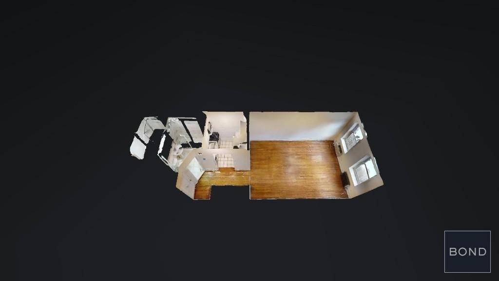 East 83rd Street - Photo 5