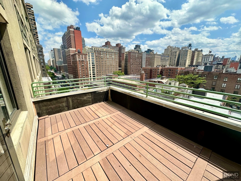 West 96th Street - Photo 4