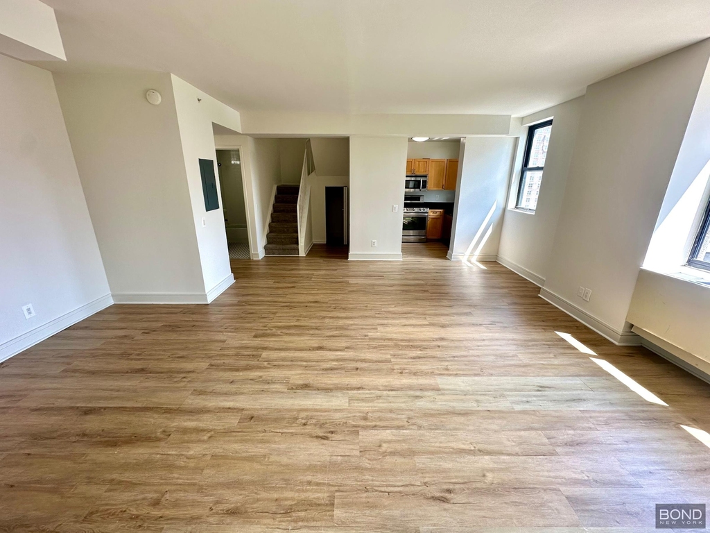 West 96th Street - Photo 3