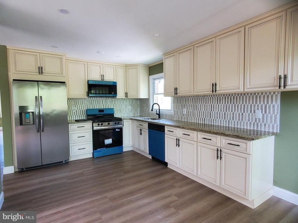 22 Lytle Street - Photo 1