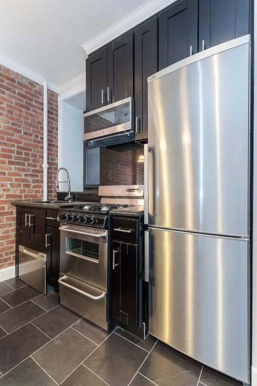 434 West 52nd Street - Photo 1