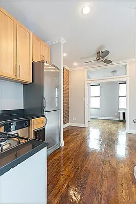 722 10th Avenue - Photo 5