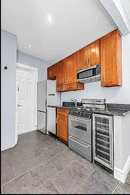 345 West 53rd Street - Photo 3