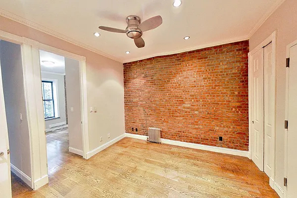 9 West 103rd Street - Photo 1