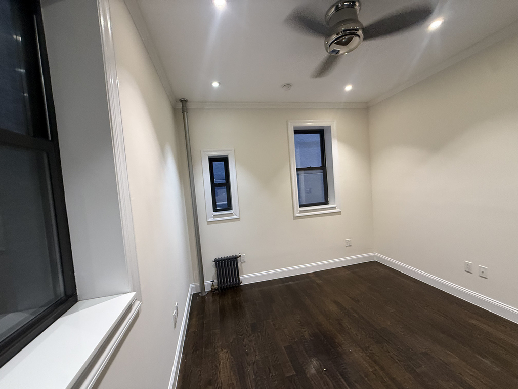1377 Lexington Avenue - Photo 9