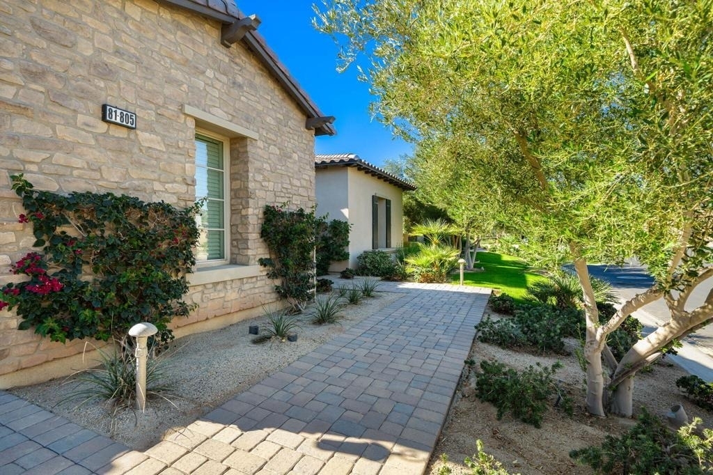 81805 Four Seasons Place - Photo 42