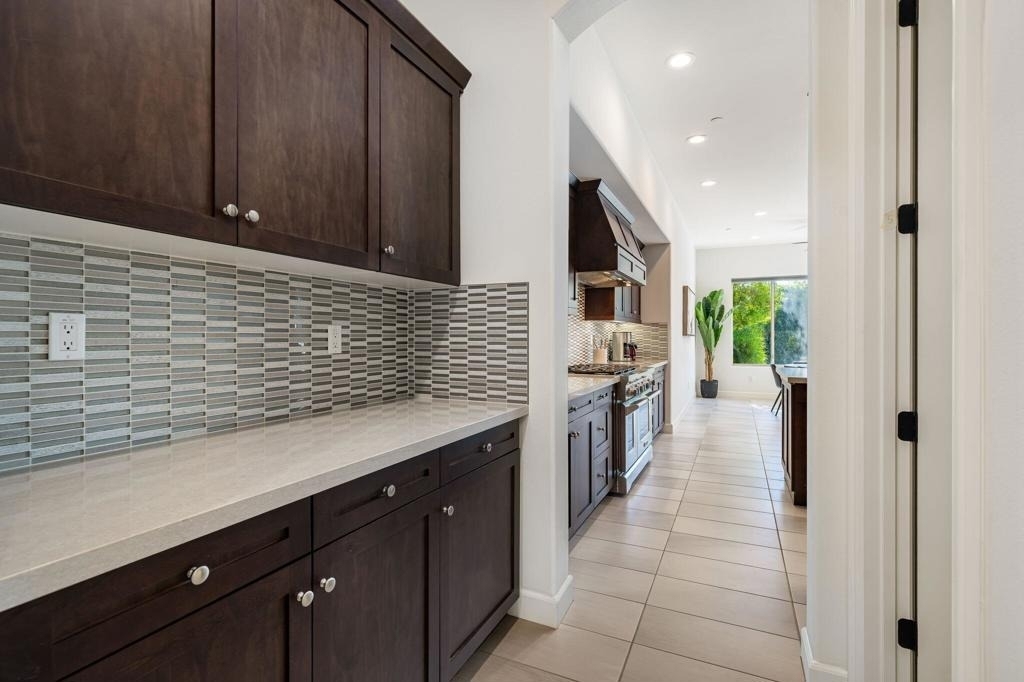 81805 Four Seasons Place - Photo 14