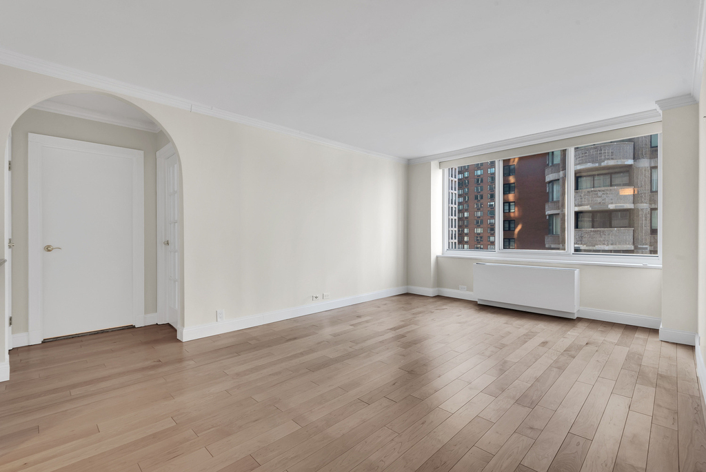61 W 62nd Street - Photo 1