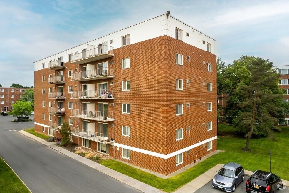 101 Lafayette Road - Photo 2