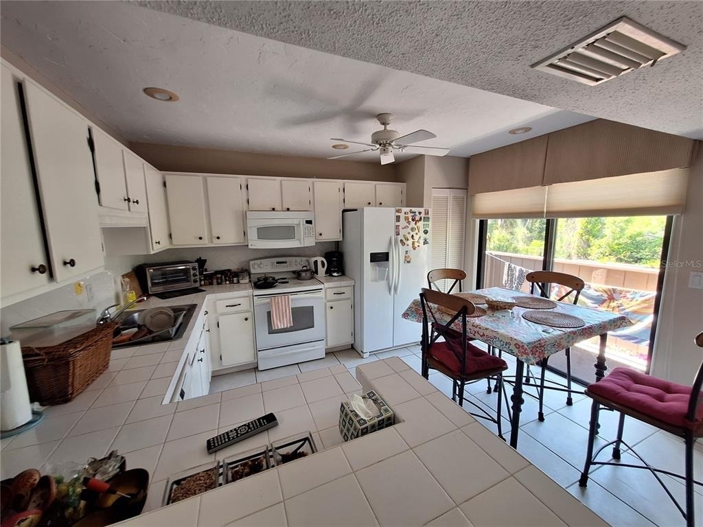 1697 Brookhouse Circle - Photo 4