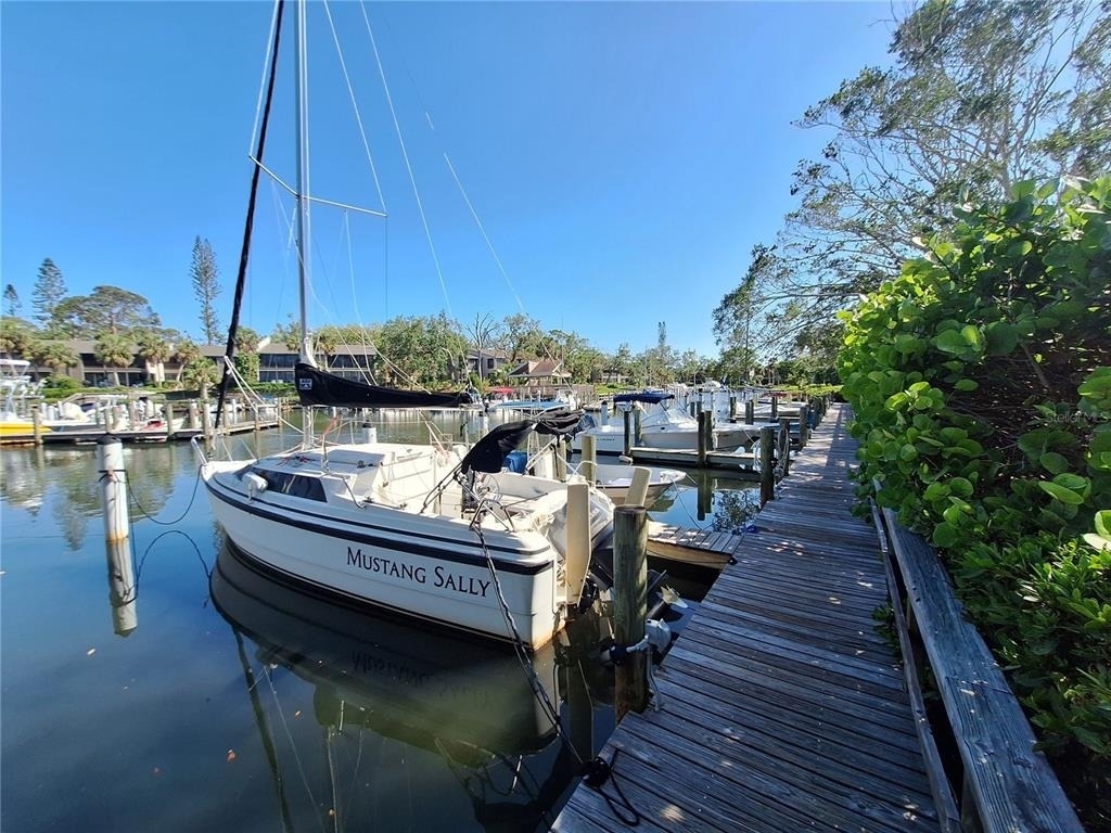 1697 Brookhouse Circle - Photo 23