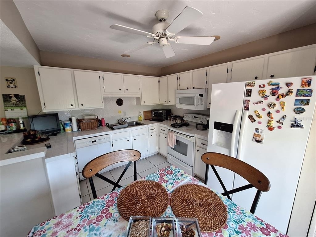 1697 Brookhouse Circle - Photo 6