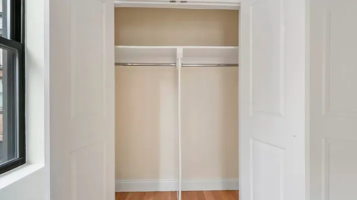 117 East 13th Street - Photo 3