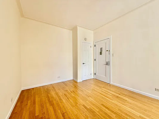 117 East 13th Street - Photo 5