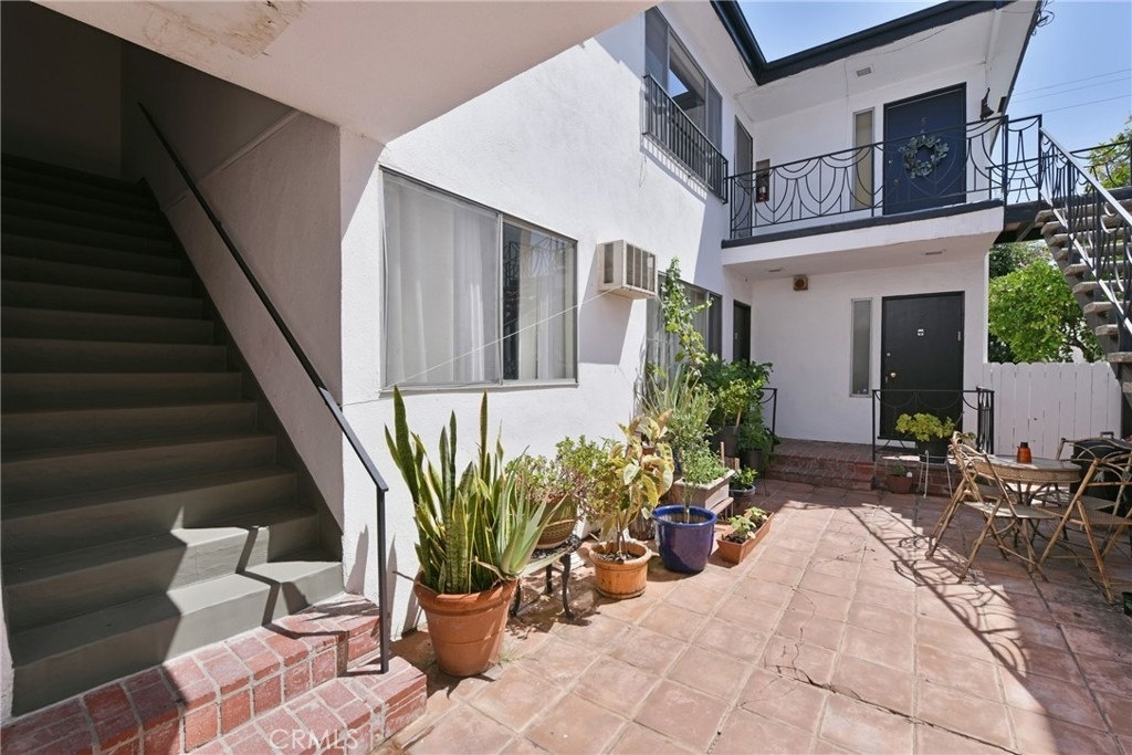 1436 S Bedford Street - Photo 8