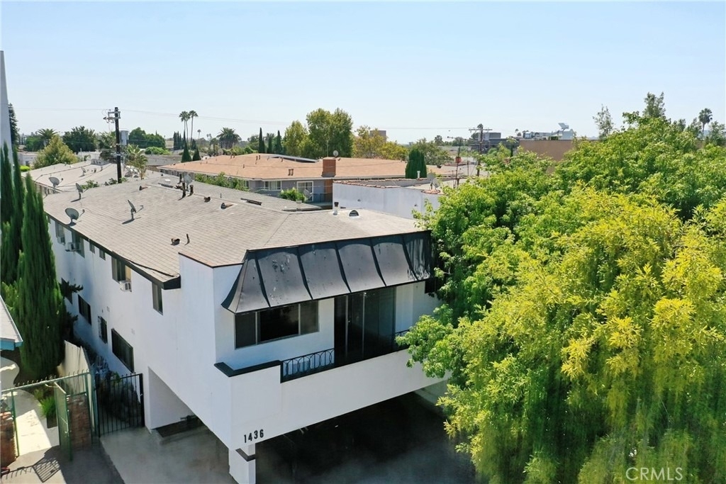 1436 S Bedford Street - Photo 0