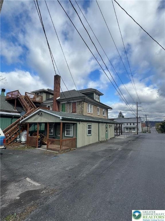 2 W Market Street - Photo 0
