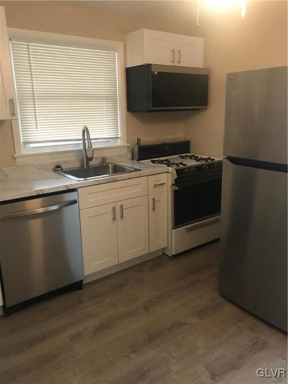 3029 S 2nd Street - Photo 2