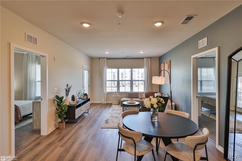 100 Aviv Street - Photo 27