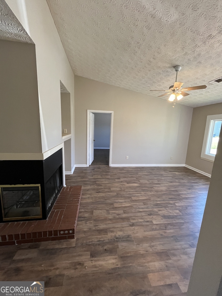 138 Crystal Brook - Photo 3