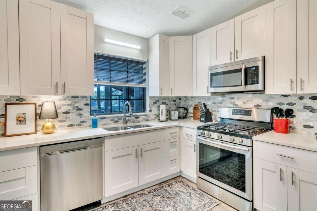 3605 Creek Mill Drive Nw - Photo 5