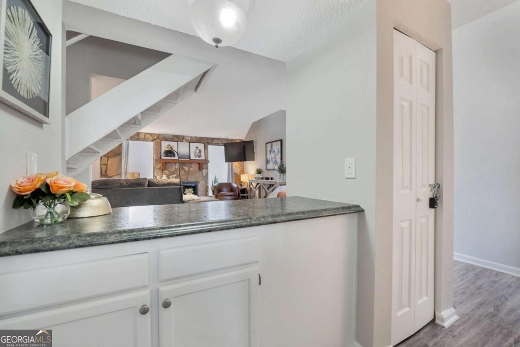 280 Pam Lane Sw - Photo 1