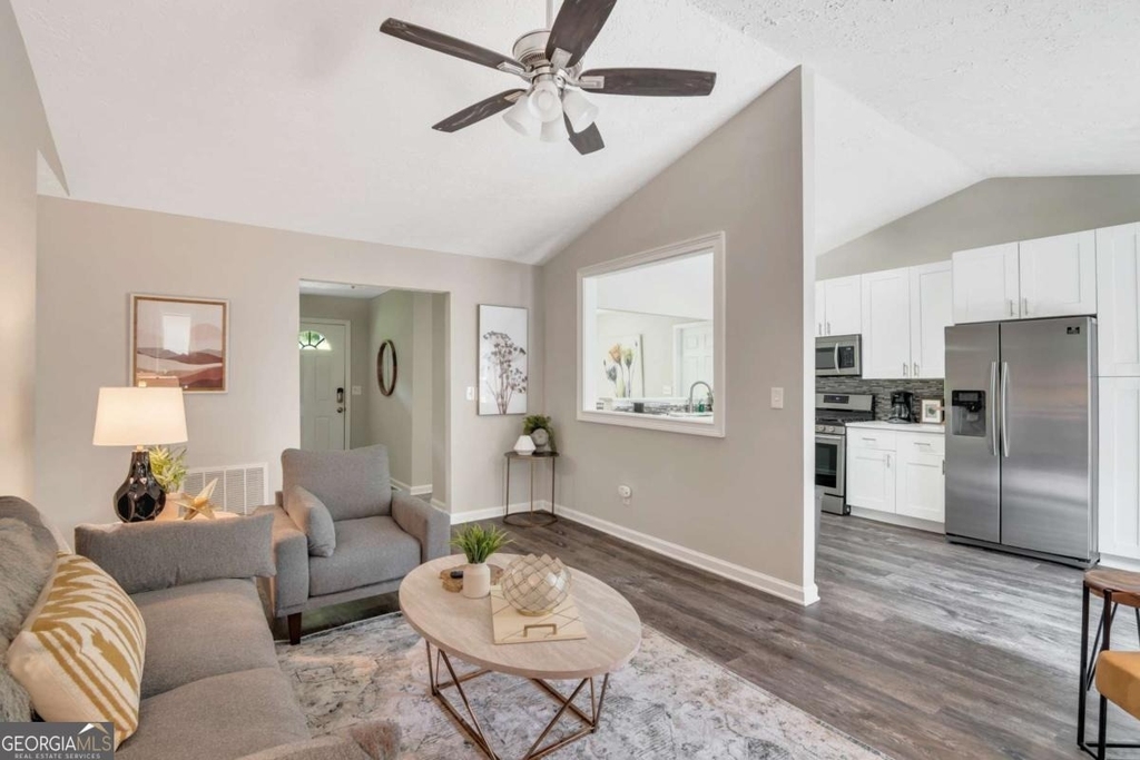 2936 Owens Point Trail Nw - Photo 2