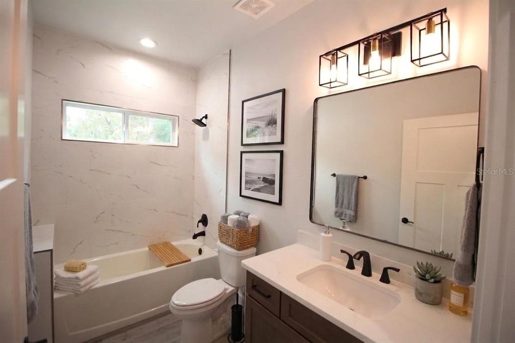 4102 Nw 26th Drive - Photo 17
