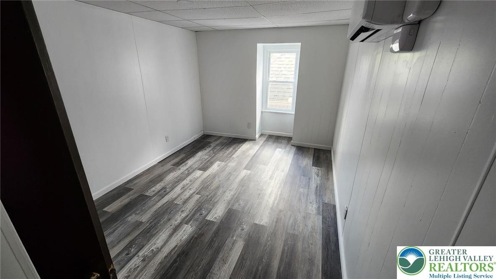 11 S Market Street - Photo 7