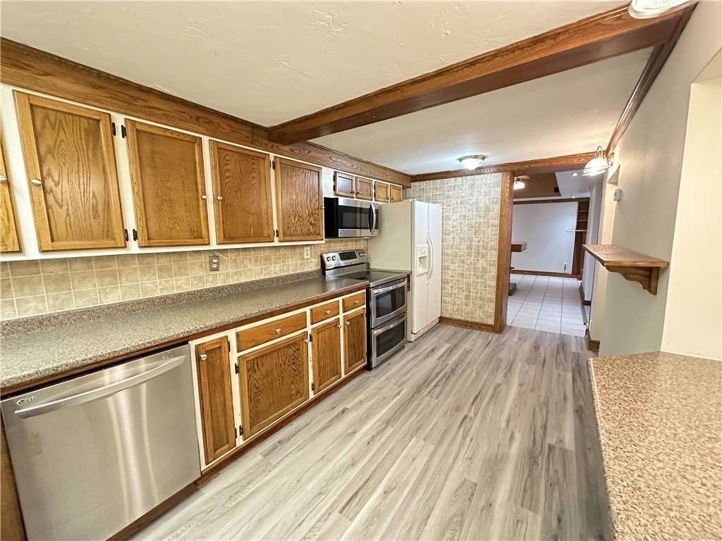 2422 Main St - Photo 5