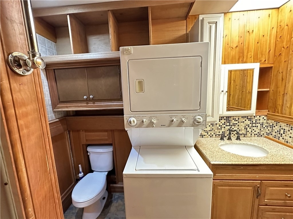 2422 Main St - Photo 6