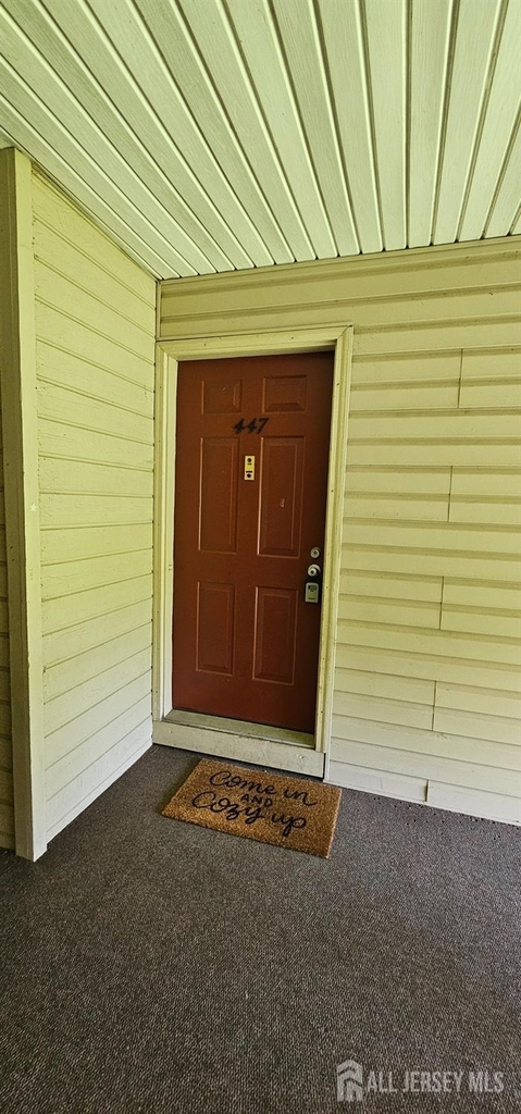 447 Lancaster Court - Photo 2