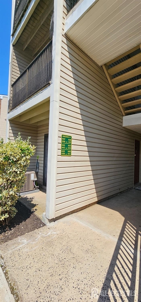 447 Lancaster Court - Photo 1
