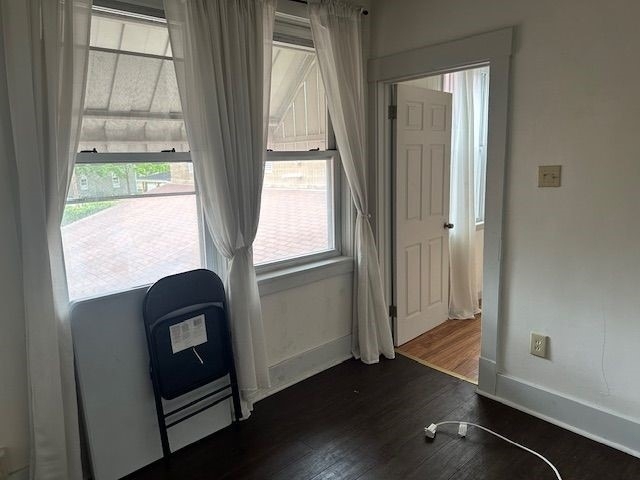 210 Bridge Street- 2nd Floor - Photo 4