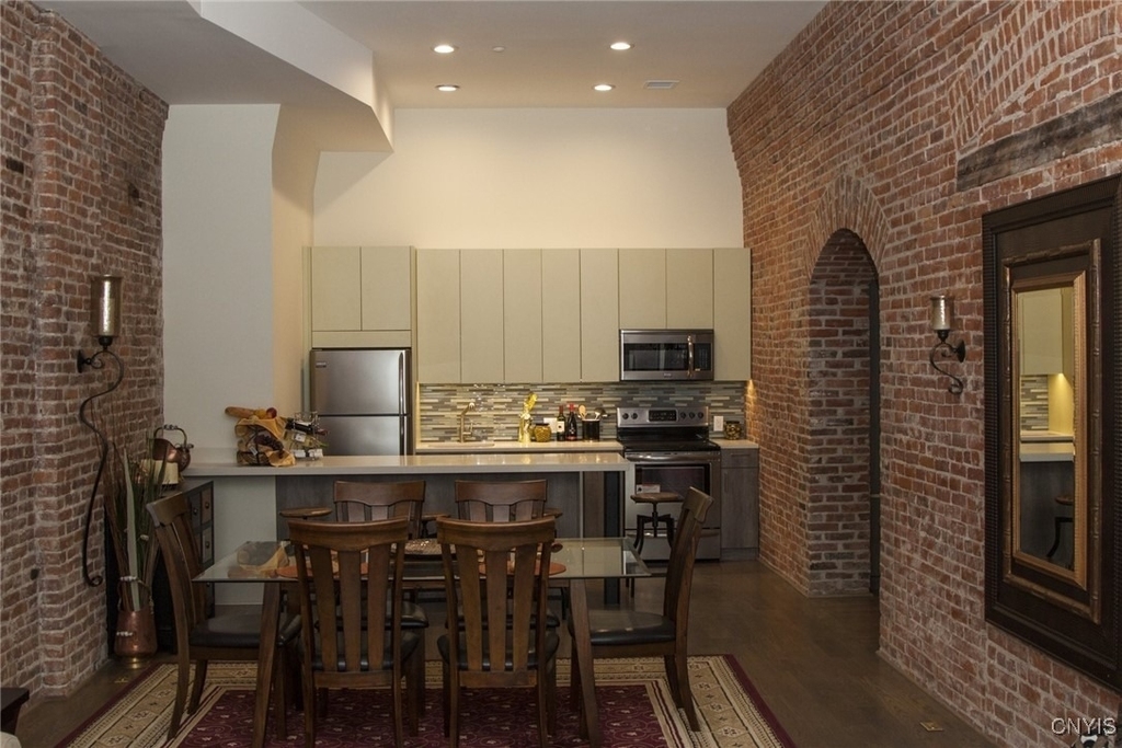 230 Genesee Street - Photo 7