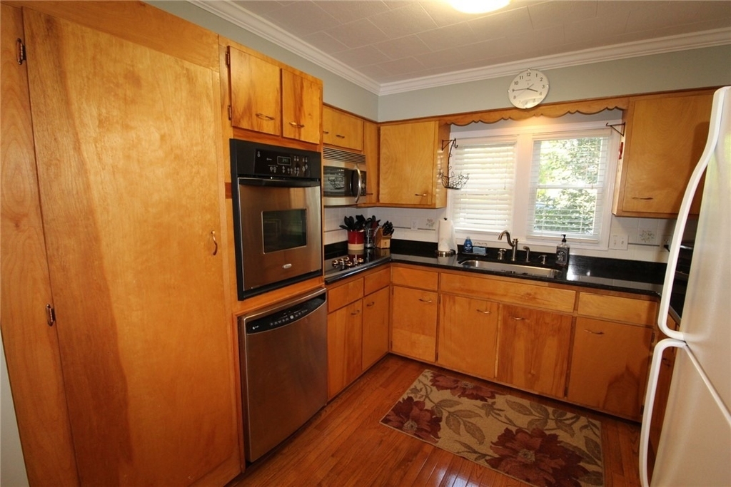 5732 E Lake Rd - Photo 11