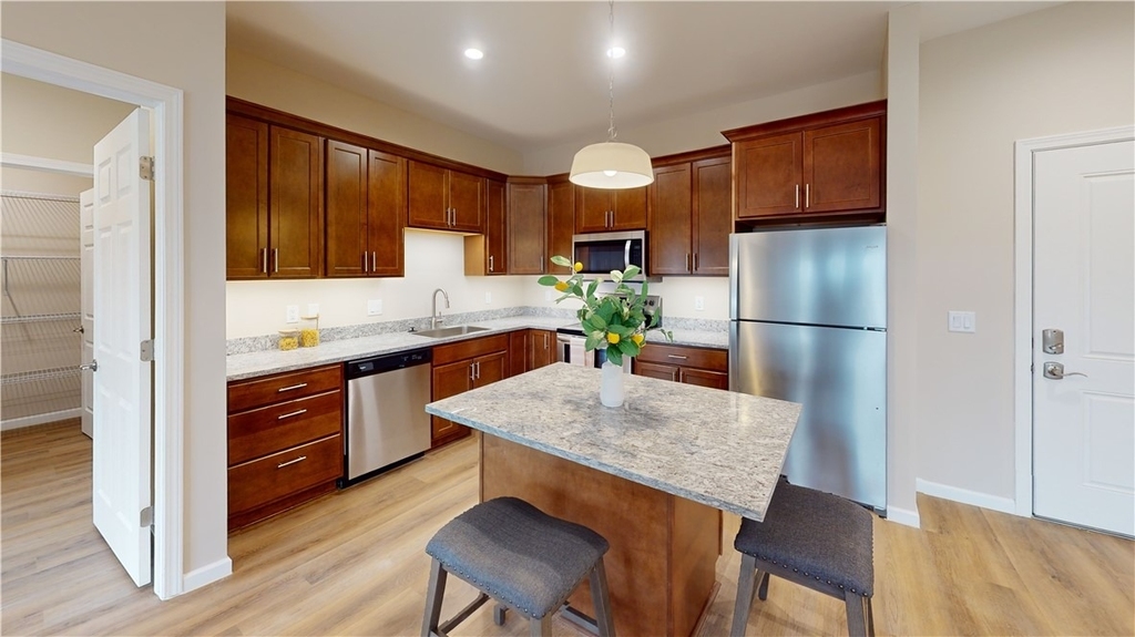 200 Mulcahy Boulevard - Photo 1
