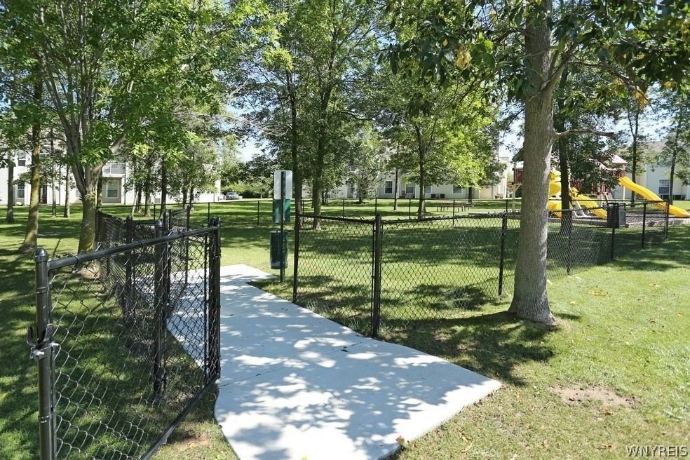 10 Arielle Court - Photo 21