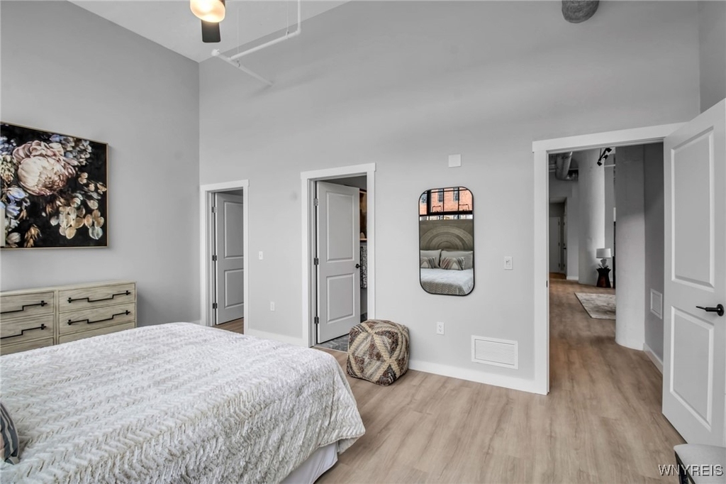 628 Ellicott Street - Photo 9