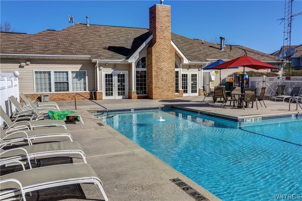 25 Spring Meadow Drive - Photo 19