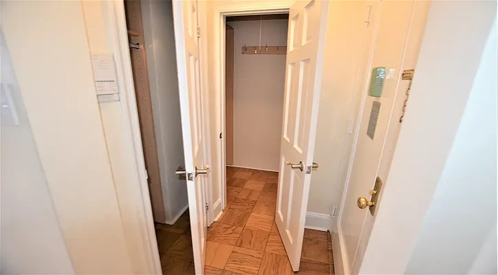 95 Christopher Street - Photo 0