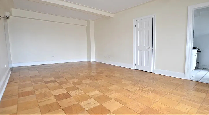 95 Christopher Street - Photo 2