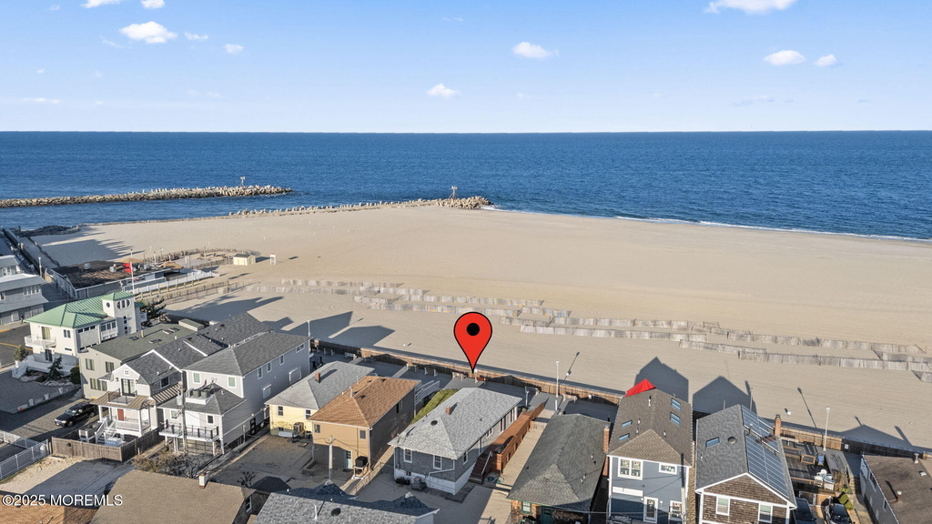 115 Boardwalk - Photo 0