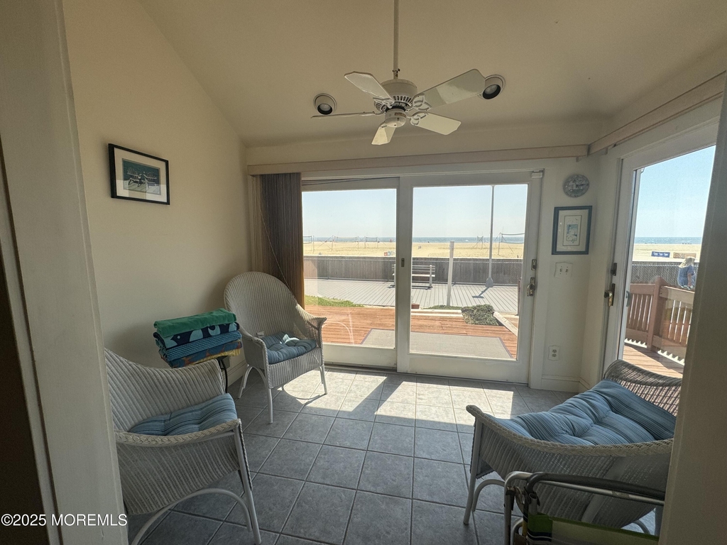 115 Boardwalk - Photo 16