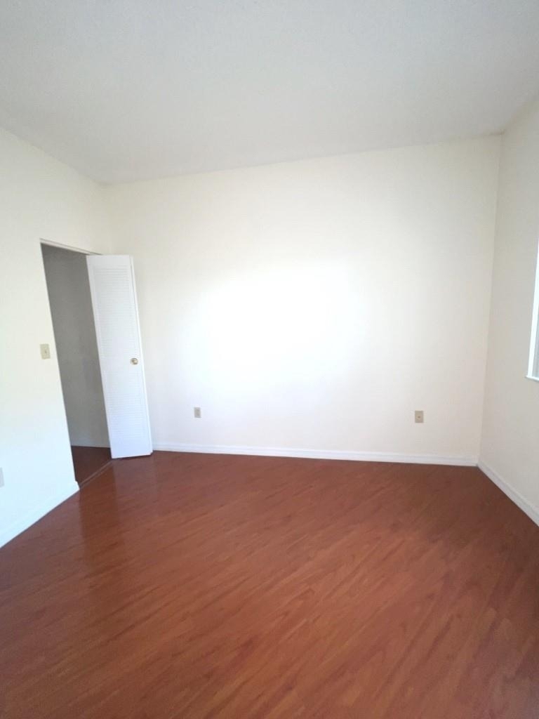 2445 Sw 18th Ter - Photo 6