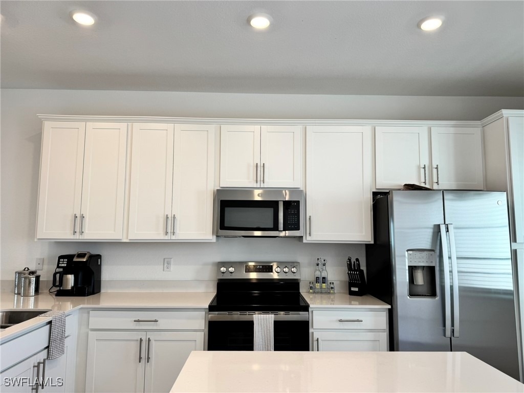 15275 Green Acres Avenue - Photo 6