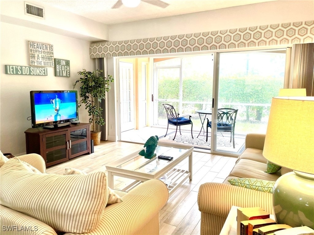 1044 Woodshire Lane - Photo 2