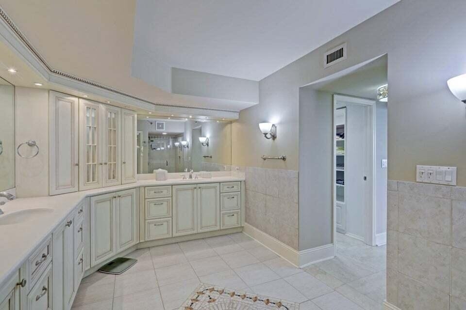 5380 N Ocean Drive - Photo 19