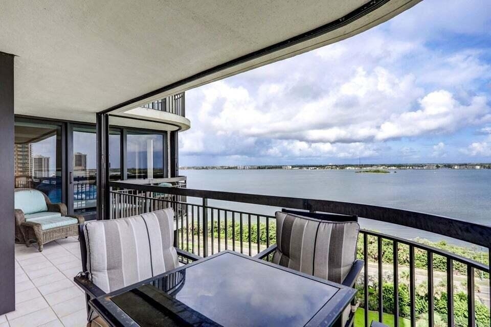5380 N Ocean Drive - Photo 31