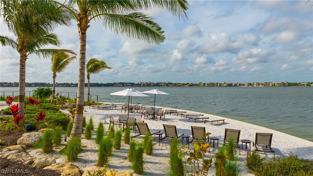 11821 Venetian Lagoon Drive - Photo 34